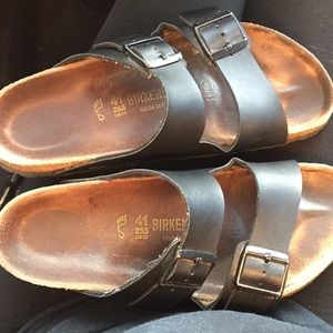 Birkenstock’s size 10